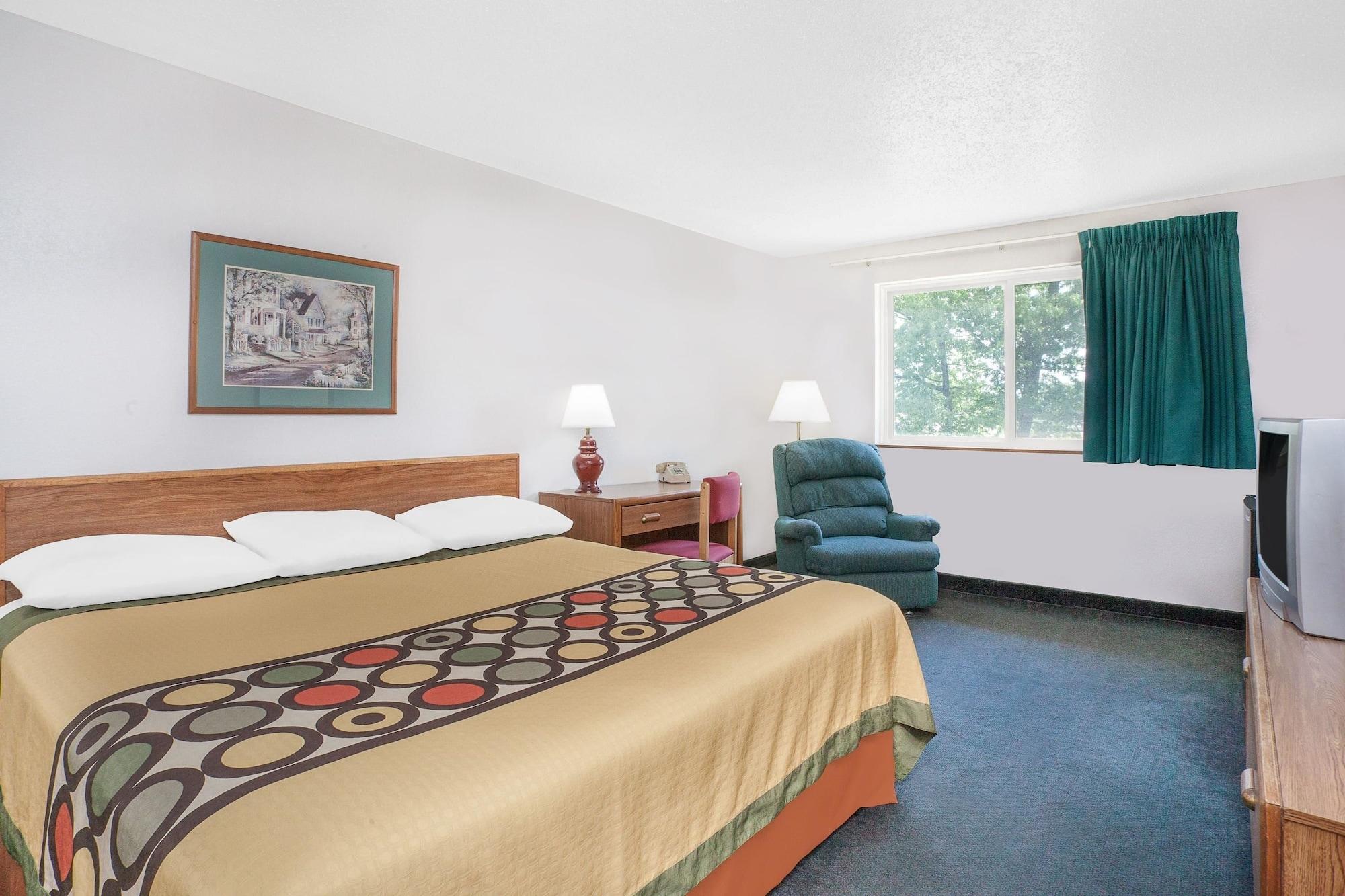 Super 8 By Wyndham Queensbury Glens Falls Exterior foto